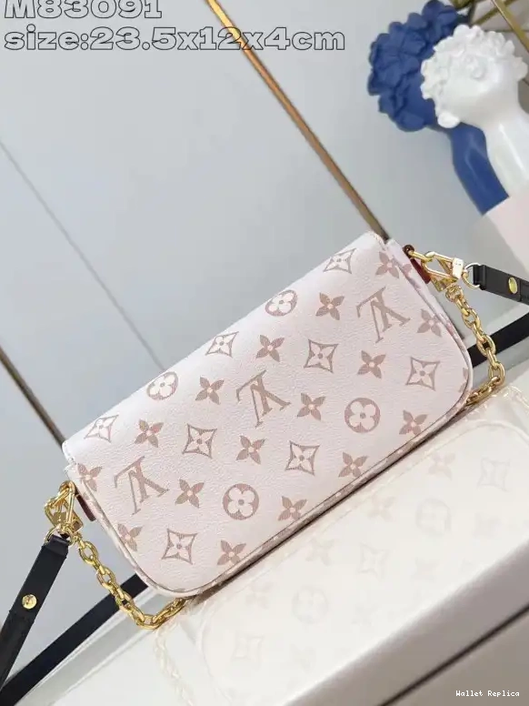 Affordable on Louis Vuitton Chain Ivy-23.5*12*4.3cm Wallet 0630